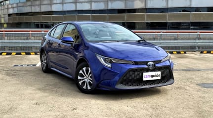 Toyota Corolla 2020 review: SX Hybrid sedan