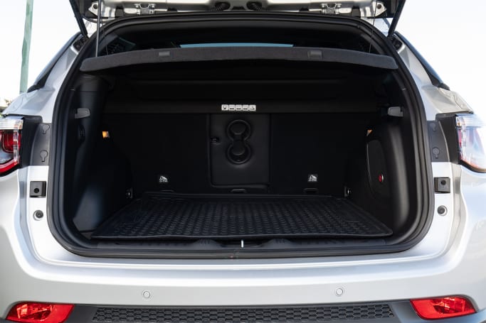 Jeep Compass Boot space
