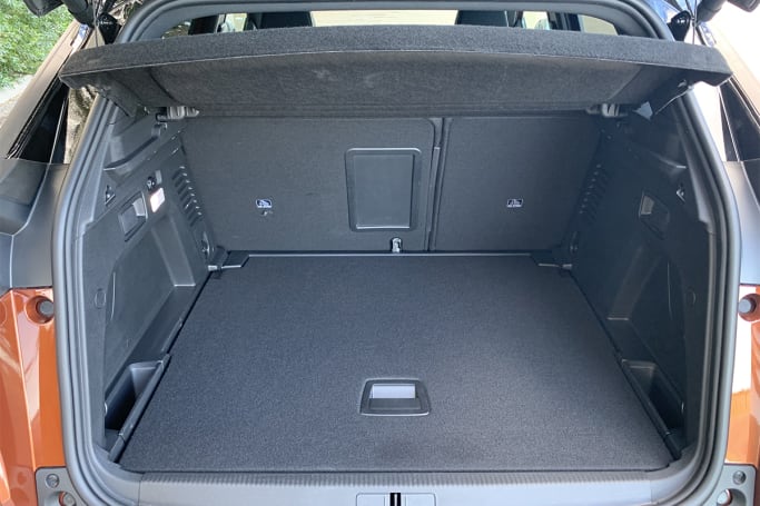 Peugeot 3008 2021 Boot space