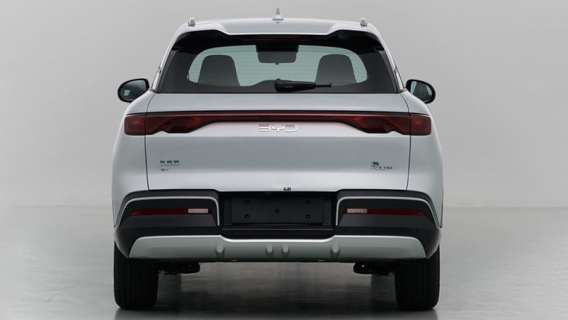 According to Car News China the Yuan UP measures 4310mm long, 1830mm wide and 1675mm tall. (Source: CarNewsChina)