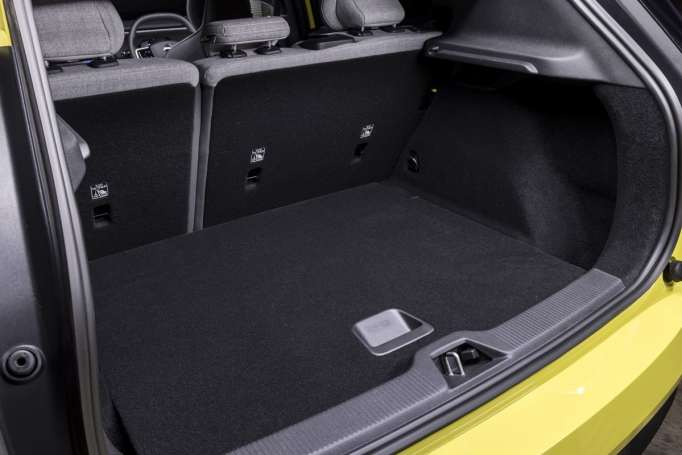 Volvo EX30 Boot space