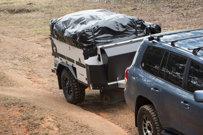 Ein speziell gebauter Offroad-Camper ist in der Lage, schwieriges Gelände zu bewältigen. Bildnachweis: Brendan Batty.