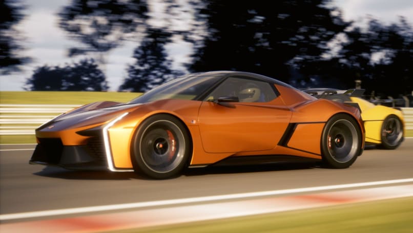 One thing is clear, the Sport Mobility Concept is far removed from Toyota’s FT-Se concept also shown at the Mobility Show.