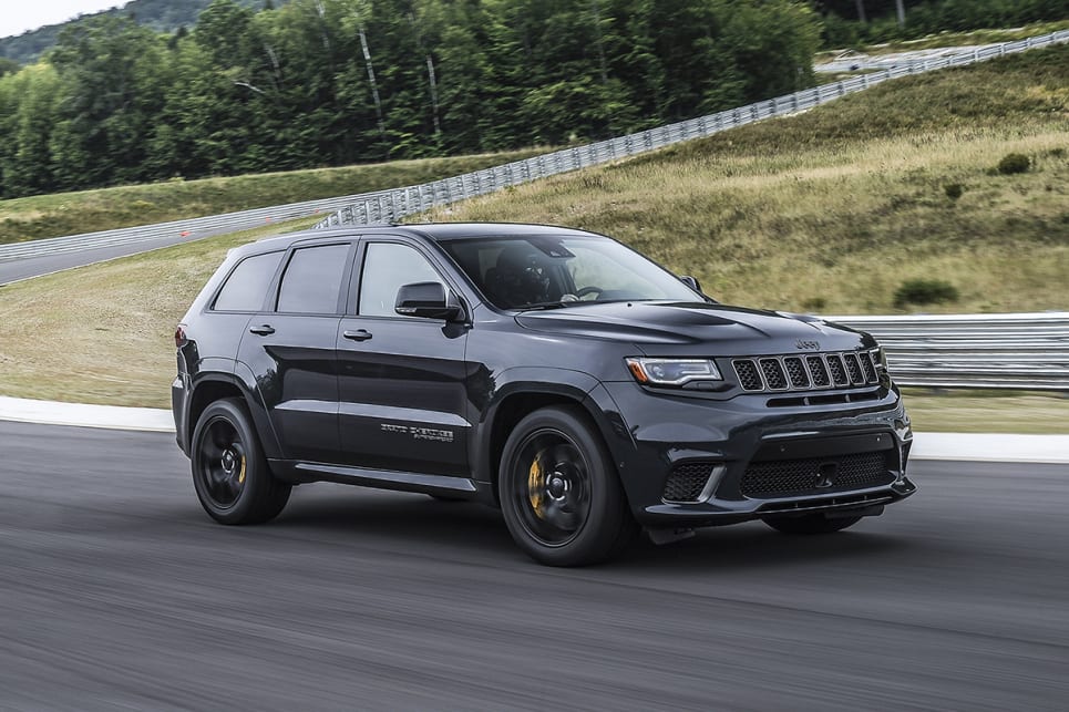 The body-coloured wheel arch flares and bonnet vents are shared with the SRT, but the Trackhawk gets its own set of massive 20x10-inch rims fitted with 295/45 ZR20 Pirelli tyres.