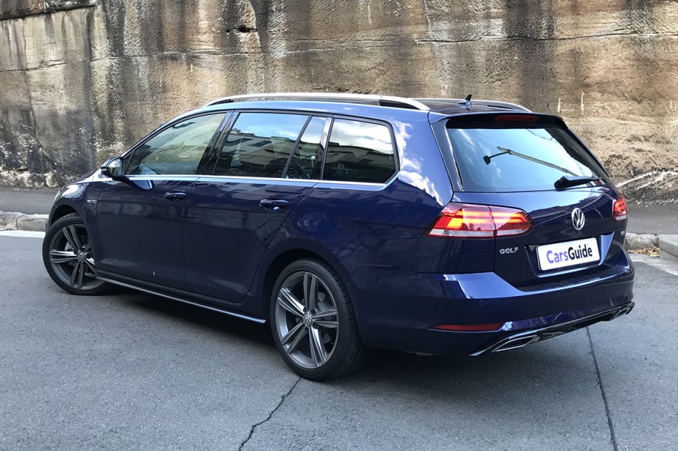 The Golf wagon’s exterior design is a sleek extension of the hatch’s. (image credit: James Cleary)
