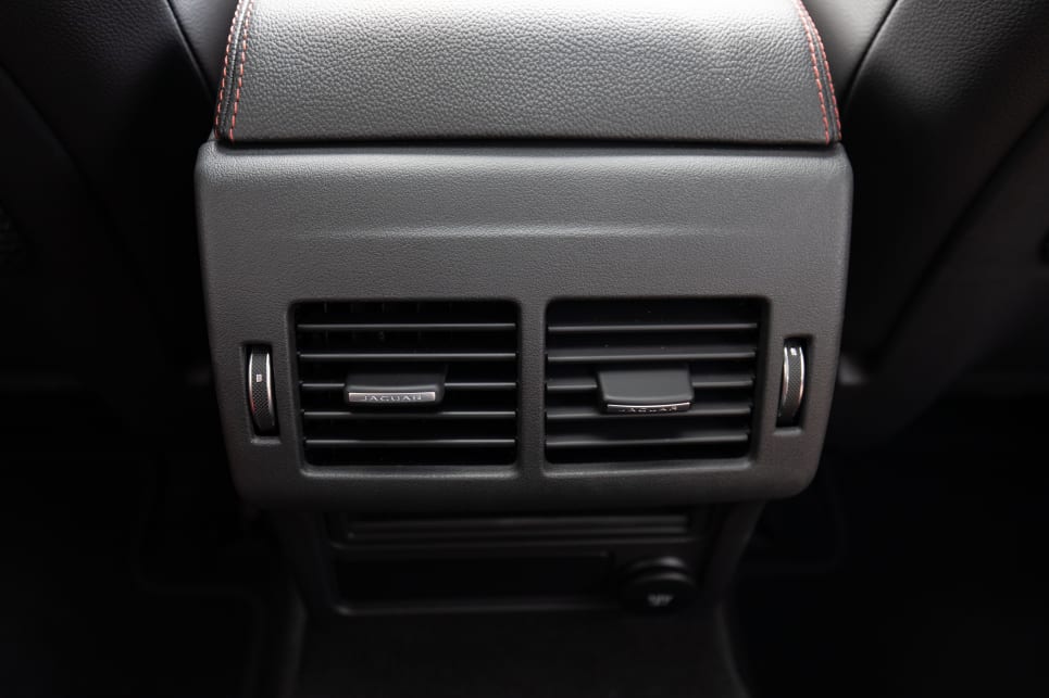 There are air vents in the second row, but no separate climate control. 