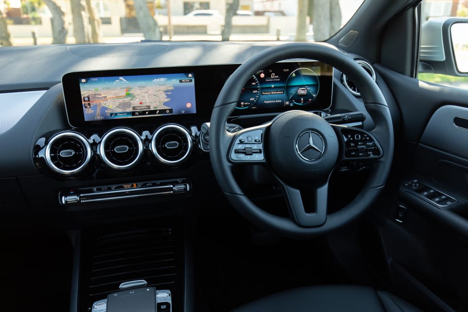 The interior of the B180 features a completely digitalised dash.

