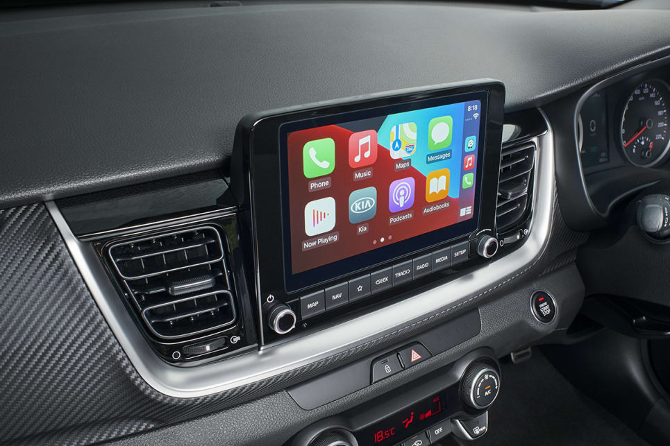 The Stonic features Apple CarPlay and Android Auto. (GT-Line variant pictured)
