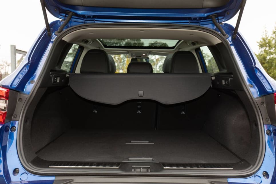 The boot has a cargo capacity of 408 litres with all seats up.