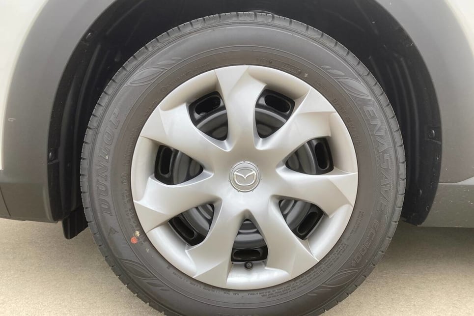 The Neo Sport wears 16-inch steel wheels.