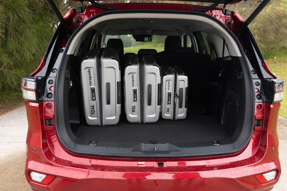A full 1119L of space means it will fit a double pram or large suitcases easily.