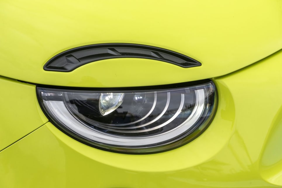 Upfront of the 500e are LED headlights.