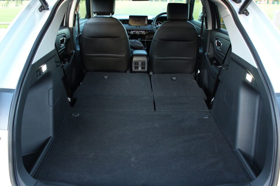 There’s a claimed 1274L with the rear seats folded flat - and they do fold very flat. (Image: Chris Thompson)