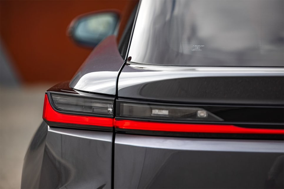 There are LED tail-lights. (Sports Luxury variant pictured)