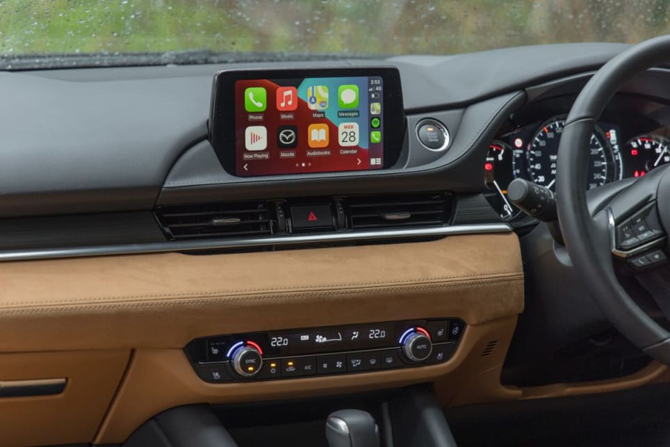 Other features include some nice tech, like wireless Apple CarPlay and wired Android Auto.