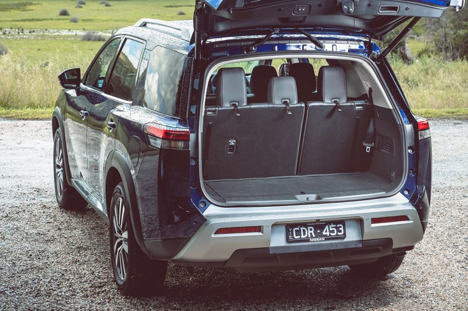 With all rows in place, the Pathfinder’s cargo area can take 205 litres.