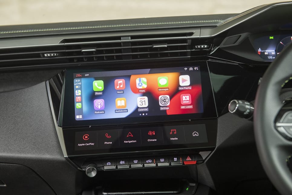 The 10.0-inch touchscreen features Apple CarPlay and Android Auto. (GT Premium variant pictured)