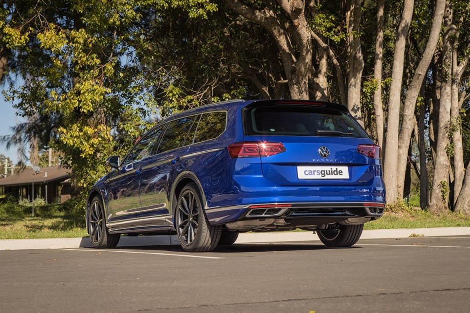 The Passat is a large car and stands at 4708mm long, 1832mm wide and 1504mm high. The boxier rear and long nose make these proportions feel even larger. (image: Dean McCartney)
