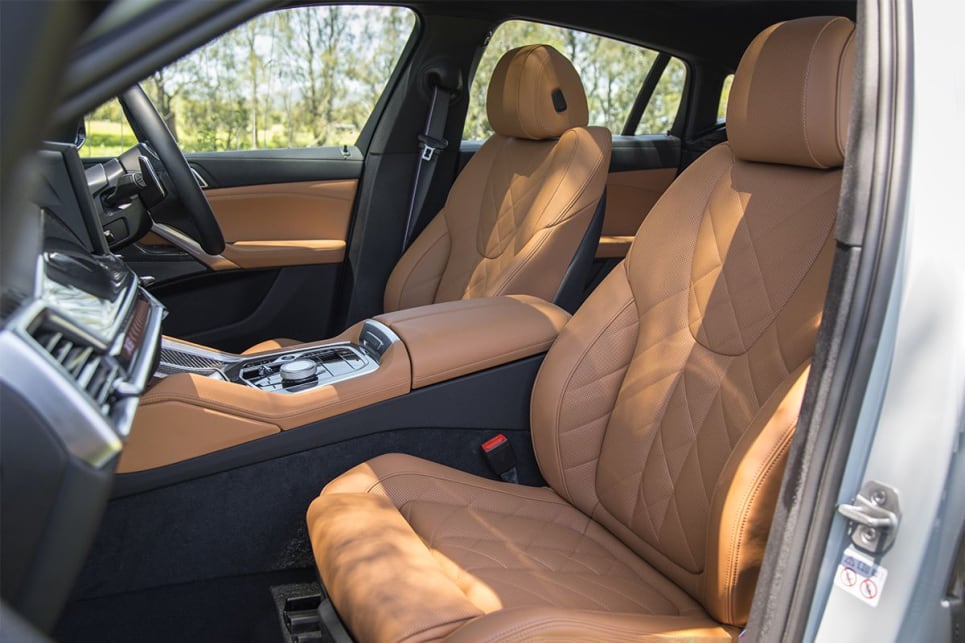 Let’s chat luxury because there’s plenty to be had with the electric front seats and their cloud-like comfort. (Image: Glen Sullivan)
