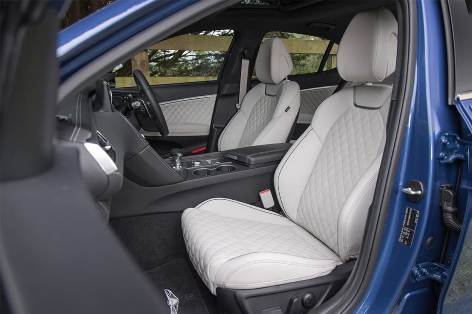 2024 Genesis G70 3.3T Sport Luxury I Seats