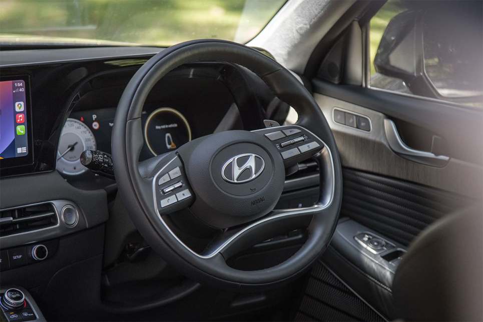 There are the paddle shifters on the steering wheel if you want a little bit more input into shifting up and down in the automatic transmission. (Image: Glen Sullivan)
