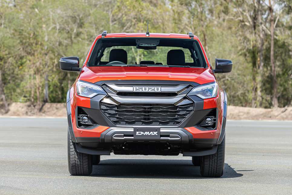 Upfront are new-look headlights that are LED with LED DRLs and a new-look front-end and grille. (X-Terrain grade pictured)