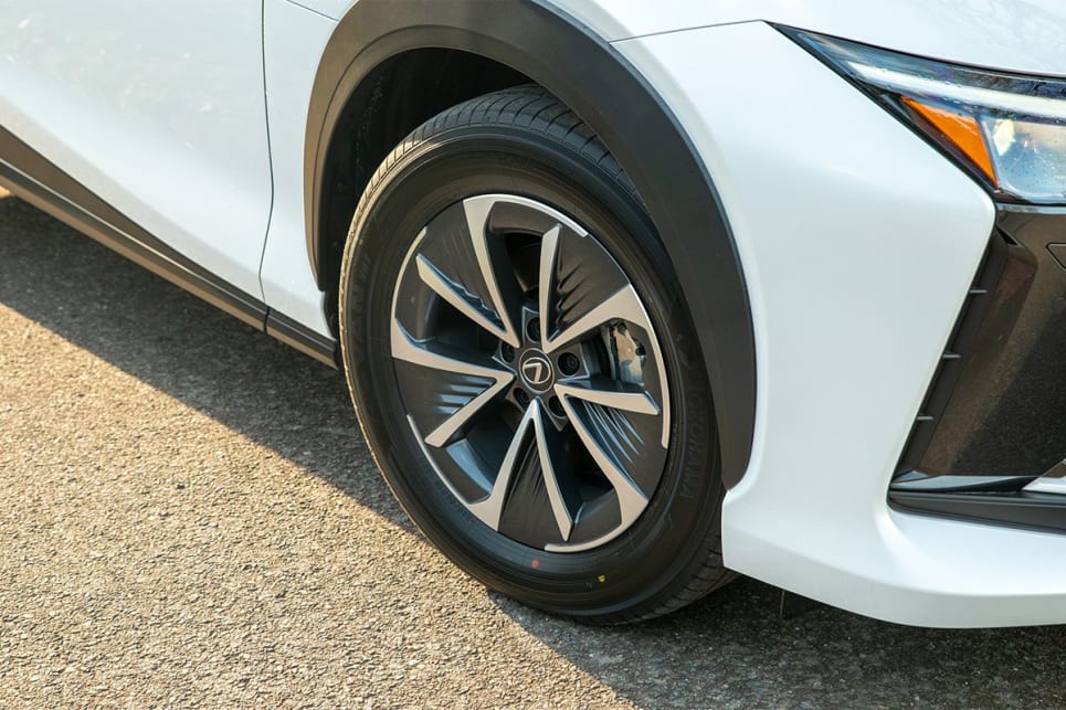 The Luxury wears 18-inch alloy wheels. (image credit: Tom White / Luxury variant pictured)