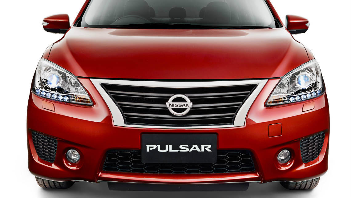 2015 Nissan Pulsar SSS sedan