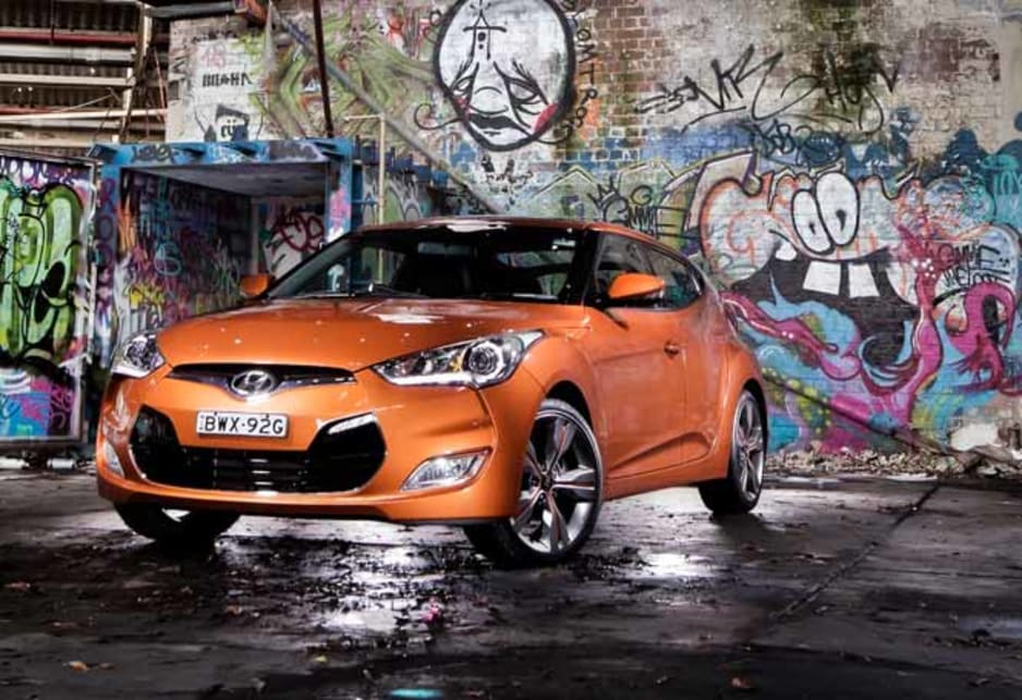 Hyundai Veloster is something cleverly different in its design. Kerbside, there are two doors as in any five-door hatch; but on the right-hand side there’s a single door in the manner of a two-door coupe. Talk about a talking point – everyone who saw the car wanted to enthuse over the doors.
