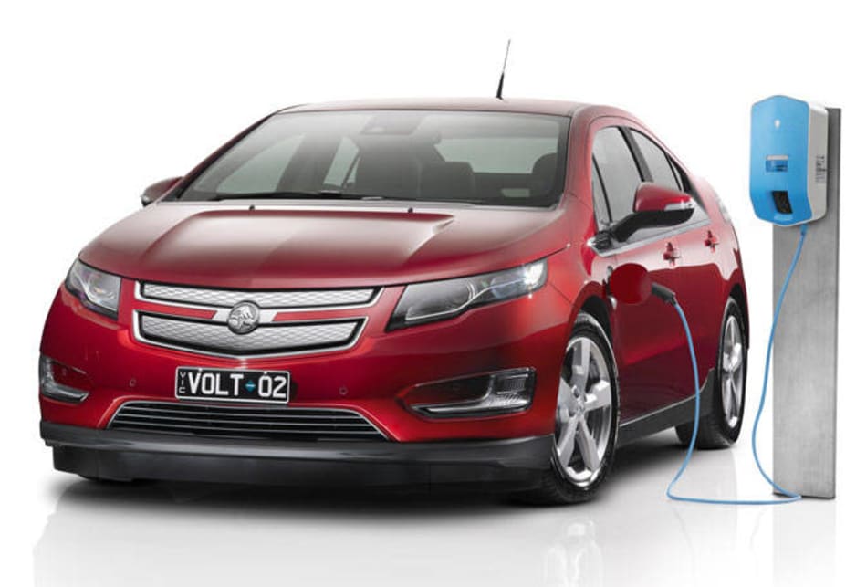 The Volt is the best-looking hybrid on the road, if you exclude the more exotic Telsa machinery. Optimising drag means the five-door hatch has a rubber front spoiler that will scrape every time its driven over a speed hump or an angled drive. The sound is disconcerting but the fact it tucks up under the car means there’s no visual damage. Inside a white centre stack houses all of the switchgear.