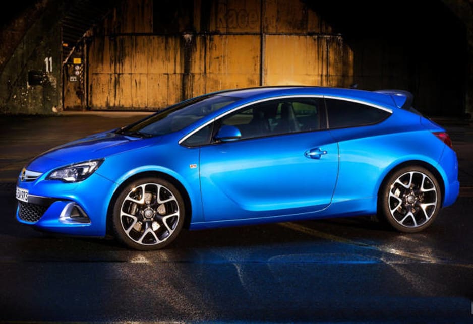 Now the Astra not only wears its proper badge, it’s about to arrive in its hottest form yet. 