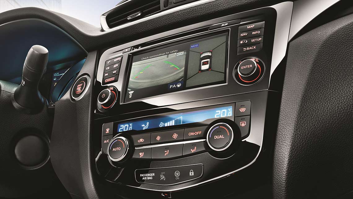 2014 Nissan Qashqai Ti and TL 7-inch screen with multi-camera Around View monitor