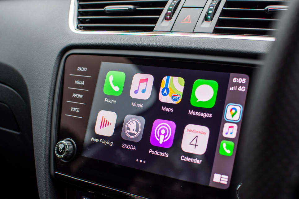 The Octavia Sport includes an 8.0-inch multimedia touchscreen with Apple CarPlay and Android Auto connectivity.