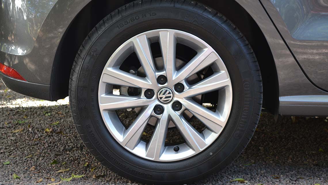 2014 Volkswagen Polo Comfortline 15-inch alloy