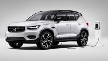 New Volvo XC40 Recharge Plug-in Hybrid 2020 pricing and specs detailed: Lexus UX rival goes petrol-electric New Volvo XC40 Recharge Plug-in Hybrid 2020 pricing and specs detailed: Lexus UX rival goes petrol-electric