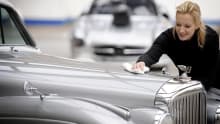 Cars that are washed, polished and vacuumed regularly age better. Cars that are washed, polished and vacuumed regularly age better.