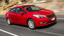 Kia Cerato SLi auto sedan 2013 review Kia Cerato SLi auto sedan 2013 review