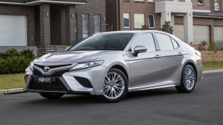Toyota Camry SX 2018 review: snapshot