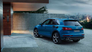 Audi Q5 55 TFSI e 2019 revealed