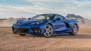 Australia's Chevrolet Corvette Stingray 2022 tested: Right-hand-drive monster "feels strange" - in a good way...