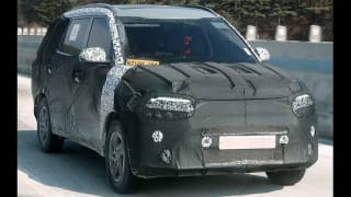 Kia's secret mini-Carnival: New Seltos-sized seven-seater spied testing