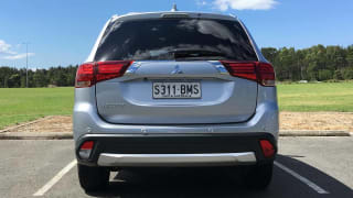 Mitsubishi Outlander LS 2WD 7 seat 2017 review: snapshot