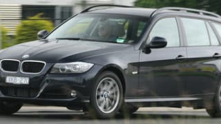 BMW 320d Executive Touring 2010 review