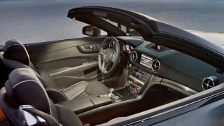 Mercedes-Benz SL a 'concert on wheels'