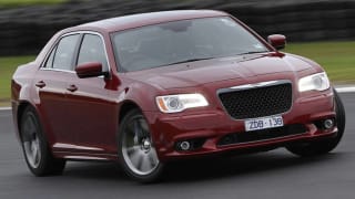 Chrysler 300 SRT8 Sedan 2012 review