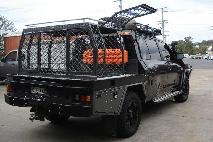 Dog cages for utes for sale clearance