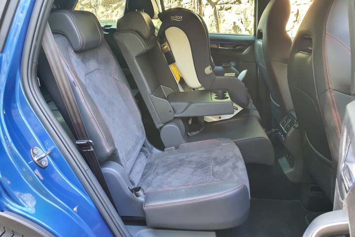Skoda kodiaq 3 child seats clearance
