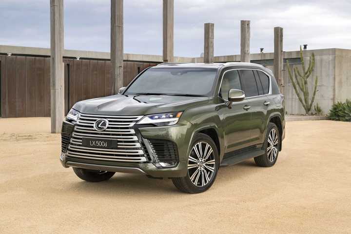 Lexus LX