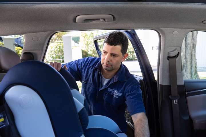 Baby Car Seat Installation How to Install a Car Seat Correctly CarsGuide