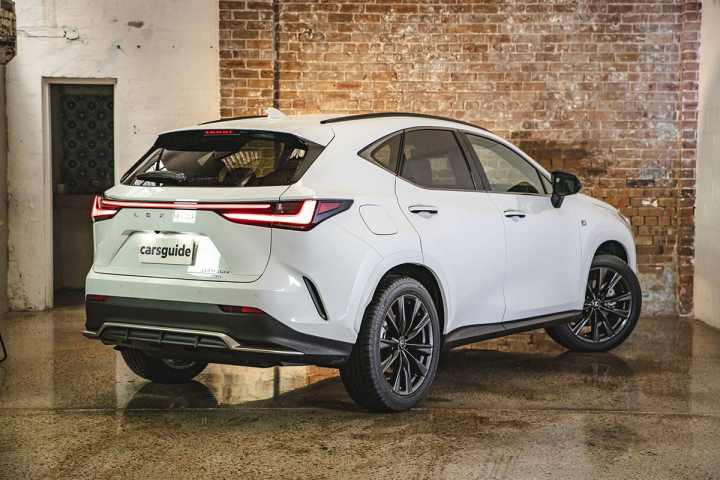 Lexus nx 450h hybrid outlet
